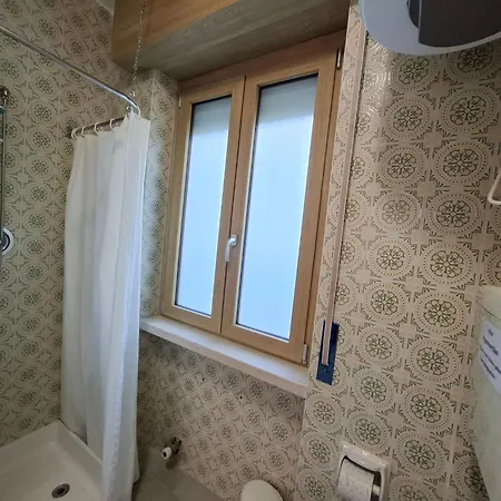 P-21 By Interhome Lazise